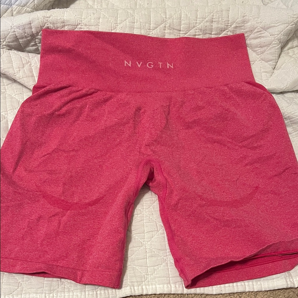 NVGTN Women's Vibrant Pink Bike Shorts